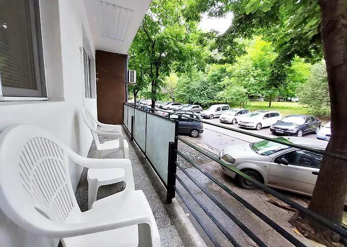 за гости, ж.к. зорница , бл.9 Apartamento *