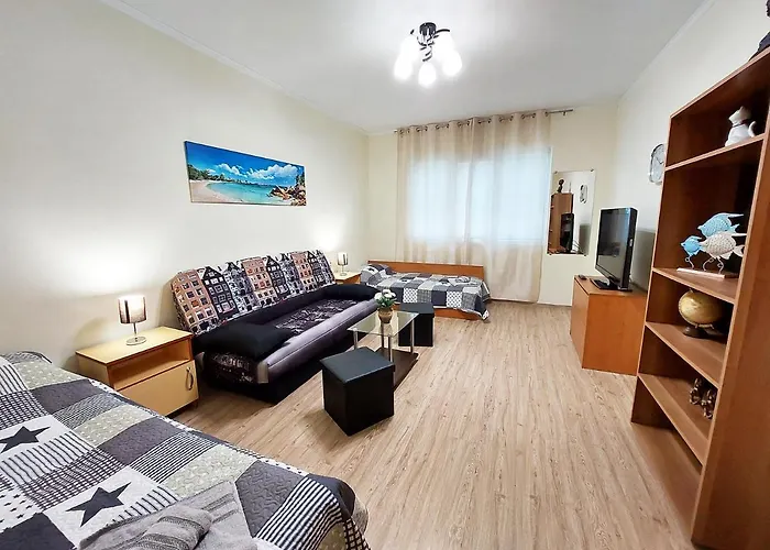 за гости, ж.к. зорница , бл.9 Apartamento *